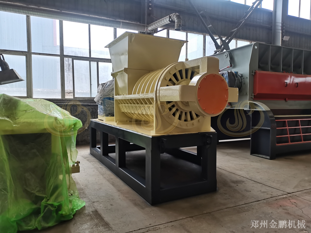 郑州金鹏布料破碎机处理纺织厂边角料防缠绕设计